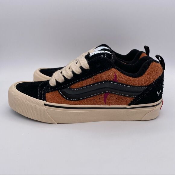 Vans x Disney 100th Knu-Skool 'Scar' Women's Skateboarding Shoes | Size: 7.5 - Picture 3 of 16